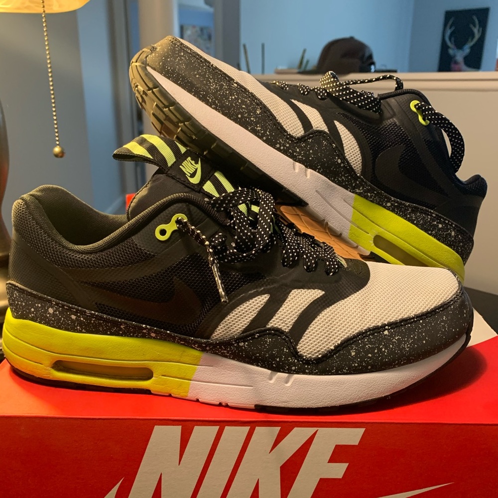 Nike Air Max 1 Premium